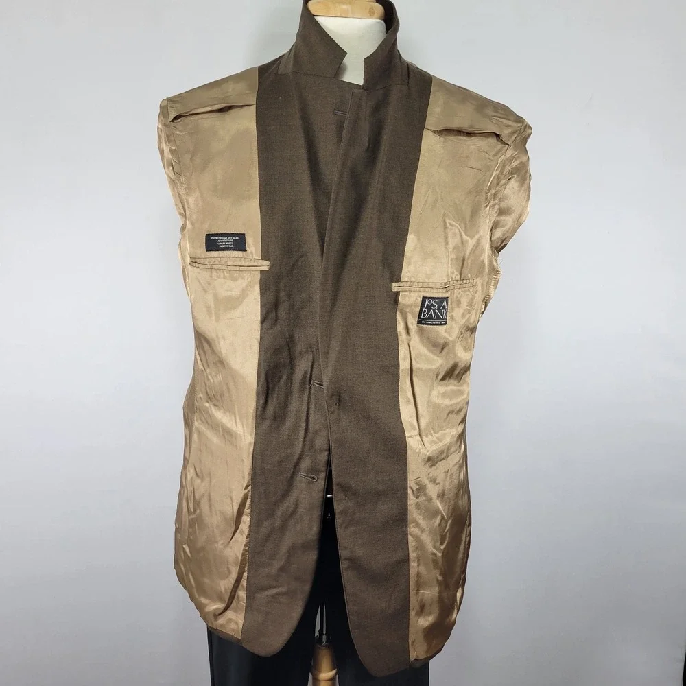 JOS A BANK Men's Sport Coat Blazer Two Button Brown‎ Wool Size 43L